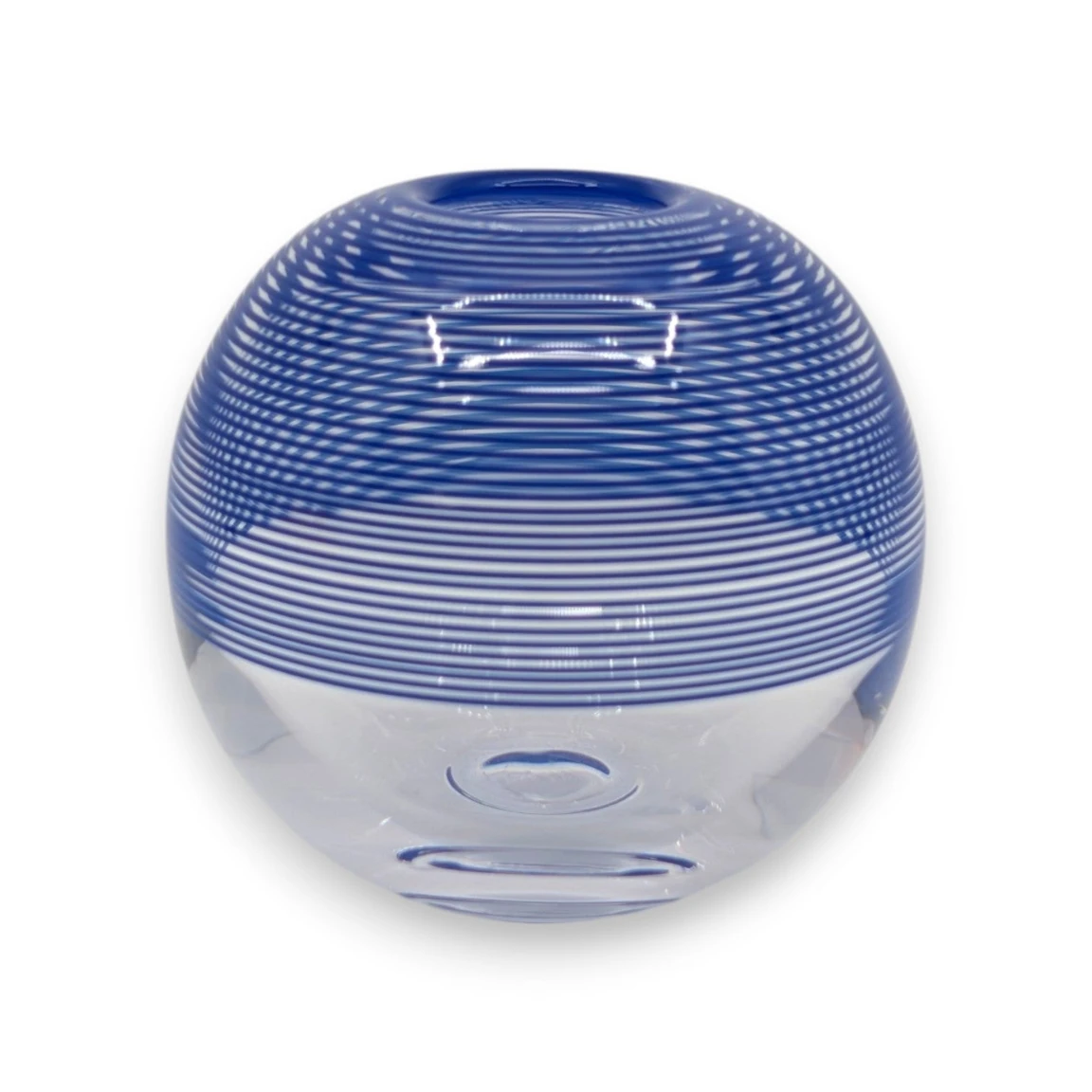 Original reference photograph of Cobalt thread vase