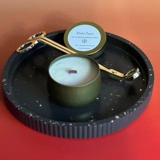 Original gold tin candle product photo